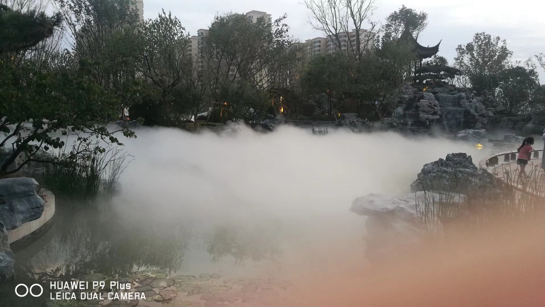 雾森景观、雾森造景、人造雾、小区造景、降尘、加湿、小区雾森造景、楼盘云雾造景、园林雾森造景
